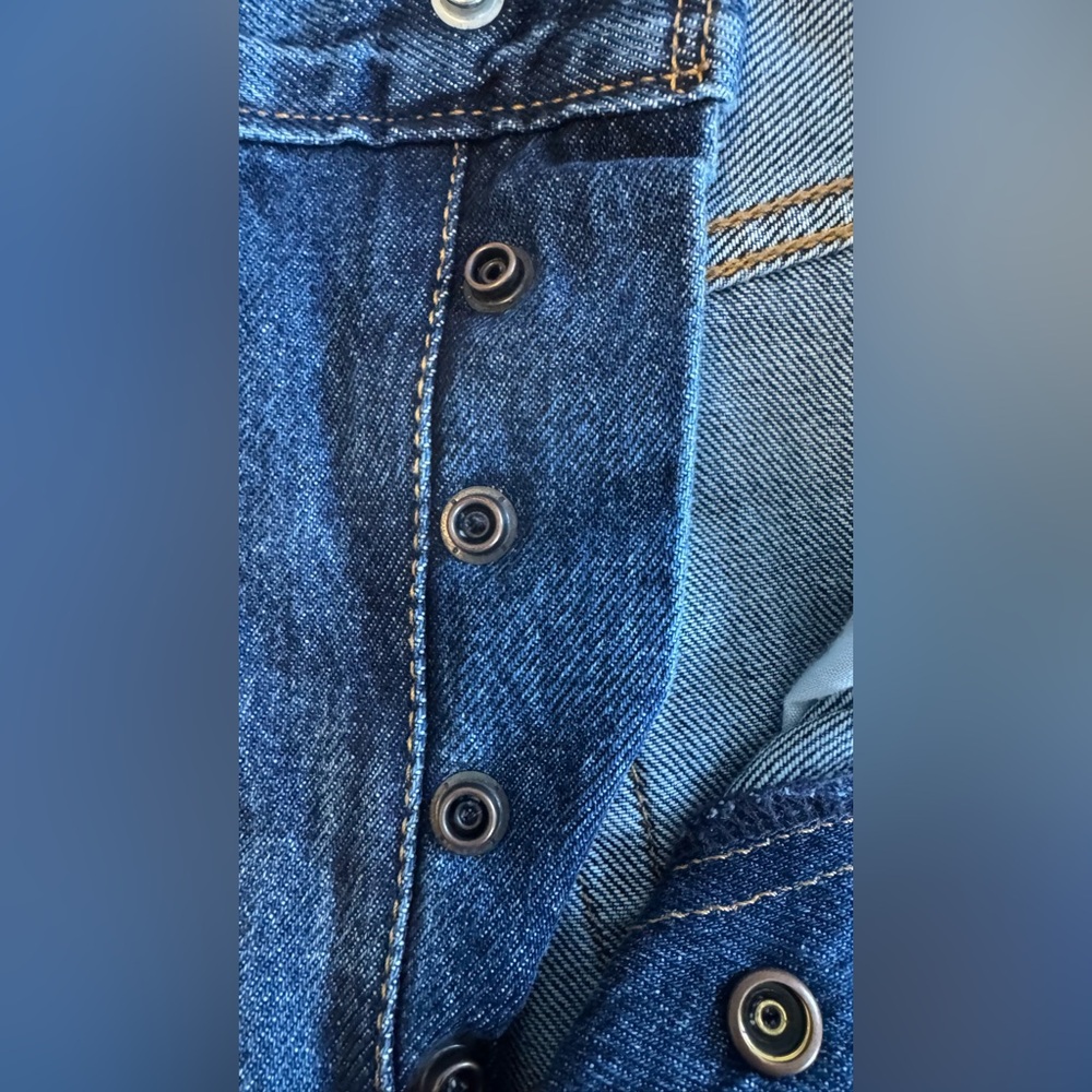 🌸Levi’s Ribcage straight - Picture 2 of 10